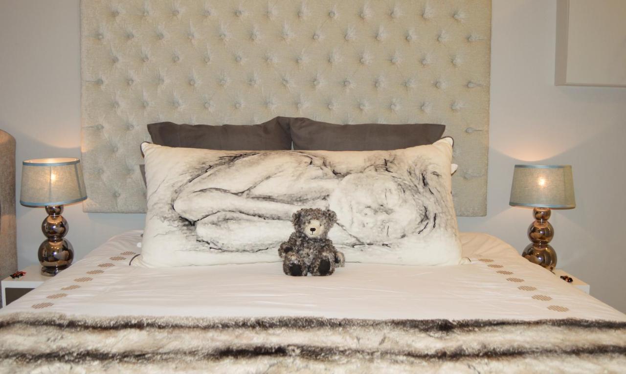 1Aa Wilhelmina Luxury Suites Franschhoek Extérieur photo