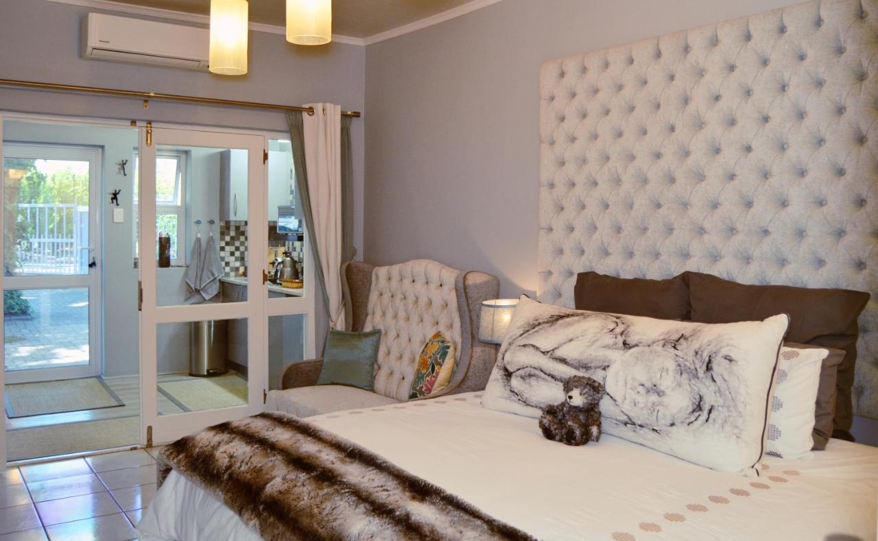 1Aa Wilhelmina Luxury Suites Franschhoek Extérieur photo
